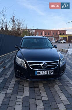 Позашляховик / Кросовер Volkswagen Tiguan 2008 в 
