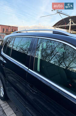 Позашляховик / Кросовер Volkswagen Tiguan 2008 в 