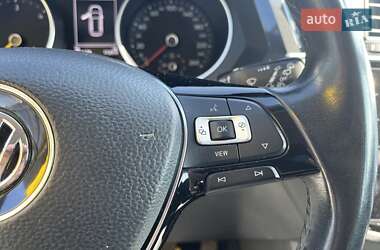 Внедорожник / Кроссовер Volkswagen Tiguan 2018 в 