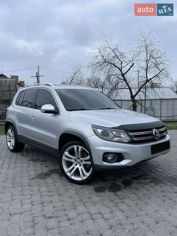 Volkswagen Tiguan 2015