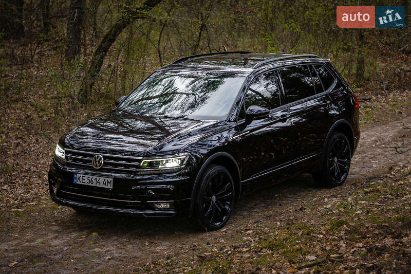 Позашляховик / Кросовер Volkswagen Tiguan 2020 в Дніпрі фото 3 Позашляховик / Кросовер Volkswagen Tiguan 2020 в Дніпрі