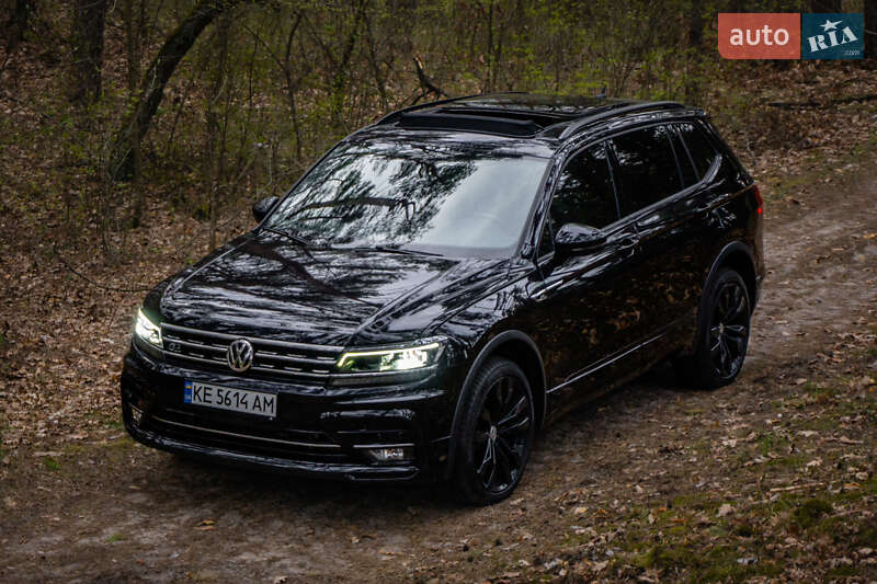 Позашляховик / Кросовер Volkswagen Tiguan 2020 в Дніпрі фото 13 Позашляховик / Кросовер Volkswagen Tiguan 2020 в Дніпрі