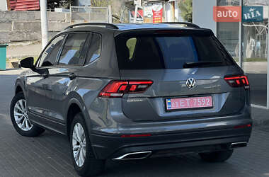 Позашляховик / Кросовер Volkswagen Tiguan 2019 в 