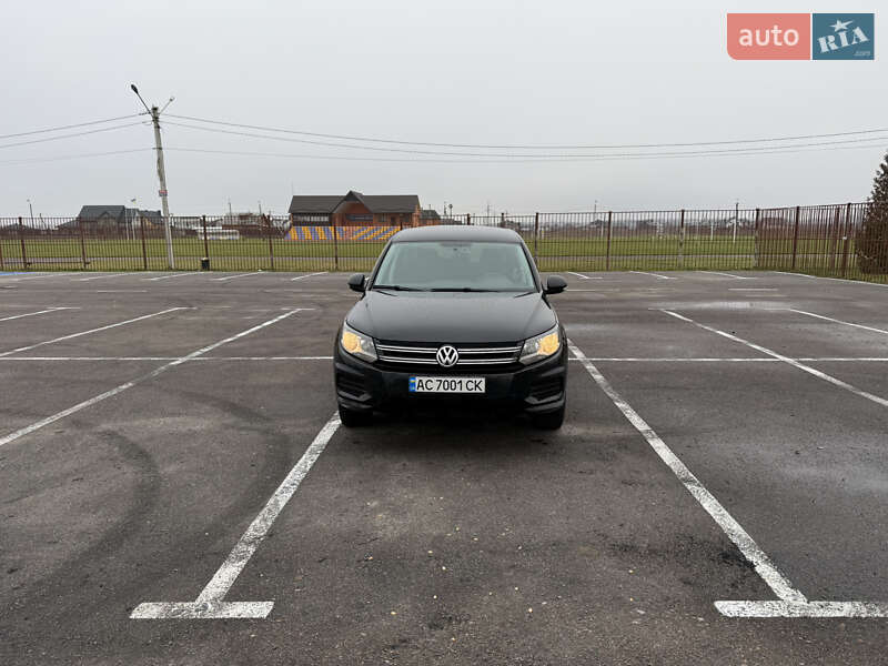 Внедорожник / Кроссовер Volkswagen Tiguan 2012 в Луцке