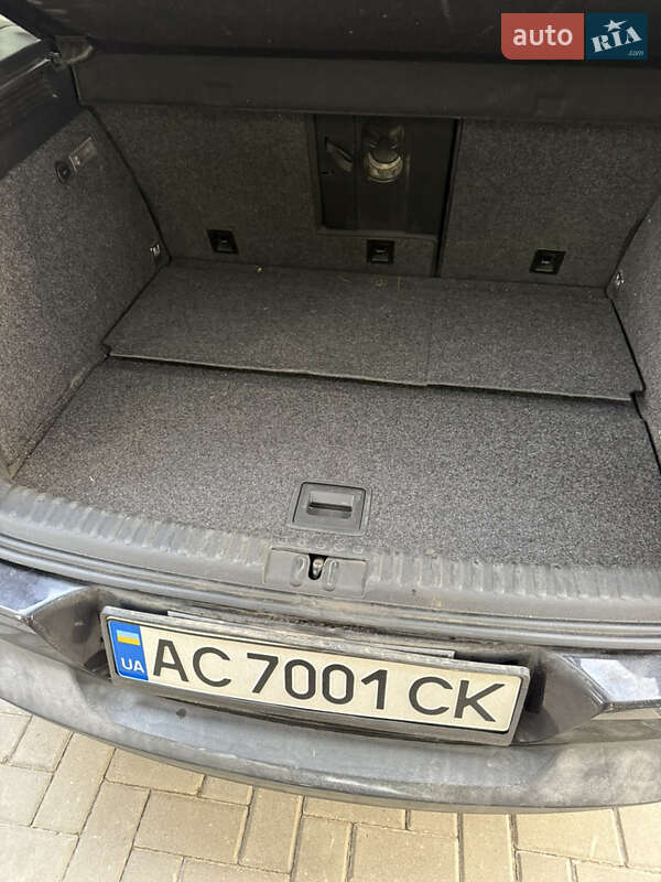 Внедорожник / Кроссовер Volkswagen Tiguan 2012 в Луцке