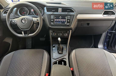 Внедорожник / Кроссовер Volkswagen Tiguan 2020 в 