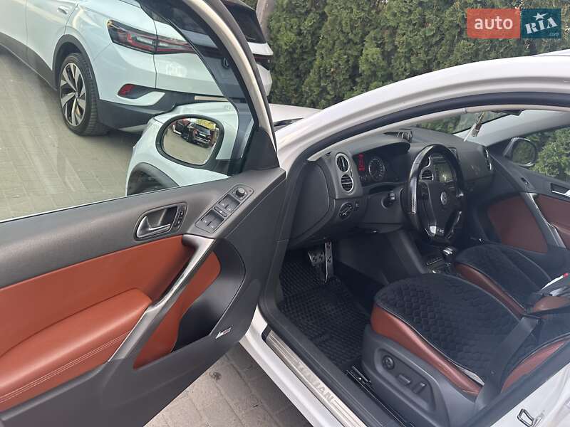 Позашляховик / Кросовер Volkswagen Tiguan 2009 в Радивиліві