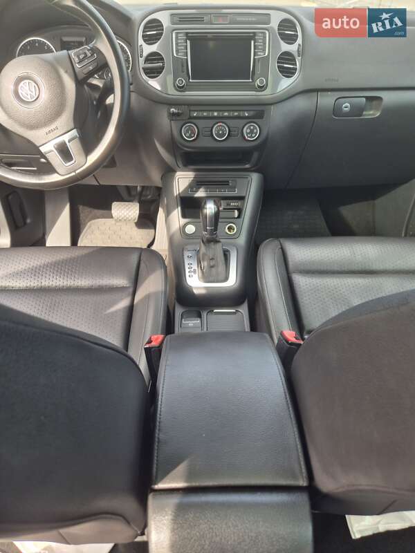 Внедорожник / Кроссовер Volkswagen Tiguan 2016 в Киеве фото 8 Внедорожник / Кроссовер Volkswagen Tiguan 2016 в Киеве