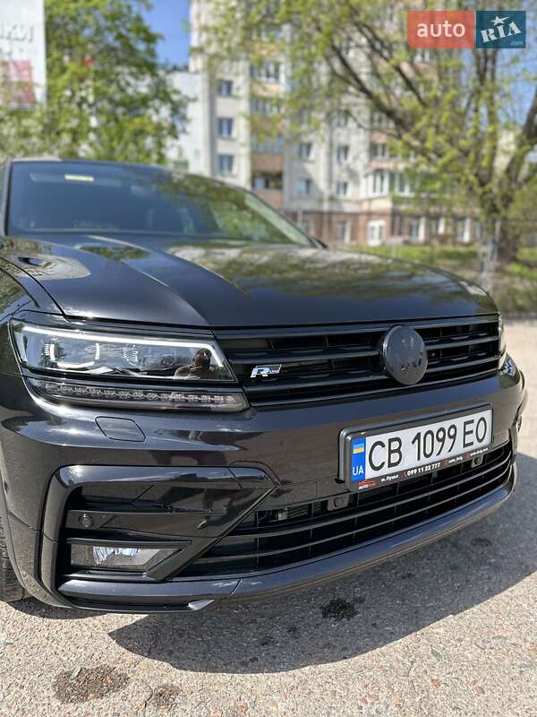 Позашляховик / Кросовер Volkswagen Tiguan 2019 в Чернігові