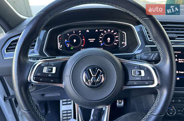 Внедорожник / Кроссовер Volkswagen Tiguan 2020 в 