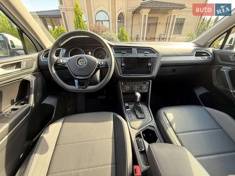 Внедорожник / Кроссовер Volkswagen Tiguan 2019 в Днепре
