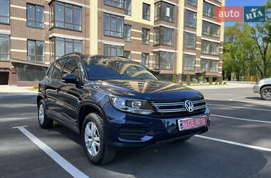 Внедорожник / Кроссовер Volkswagen Tiguan 2015 в Чернигове