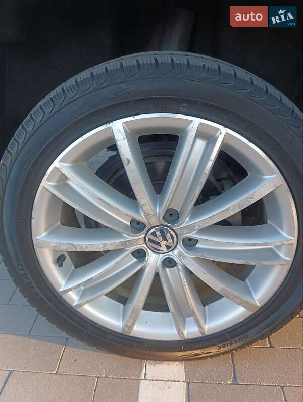 Позашляховик / Кросовер Volkswagen Tiguan 2013 в Умані