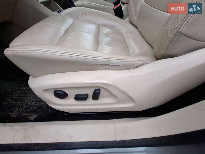 Позашляховик / Кросовер Volkswagen Tiguan 2010 в Снятині фото 17 Позашляховик / Кросовер Volkswagen Tiguan 2010 в Снятині