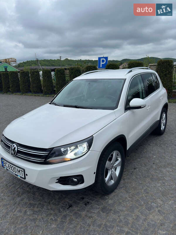 Внедорожник / Кроссовер Volkswagen Tiguan 2011 в Жовкве