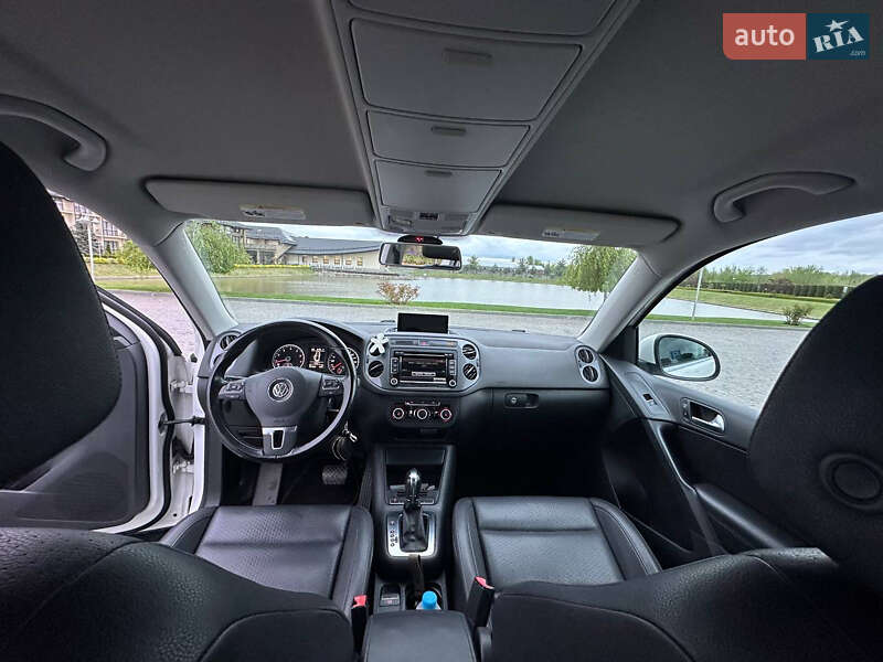 Внедорожник / Кроссовер Volkswagen Tiguan 2011 в Жовкве