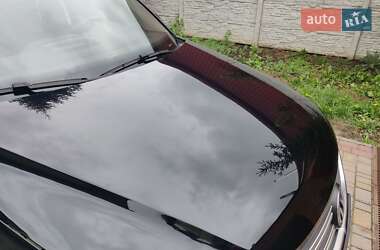 Позашляховик / Кросовер Volkswagen Tiguan 2009 в 