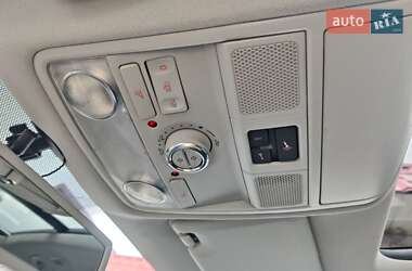 Позашляховик / Кросовер Volkswagen Tiguan 2009 в 
