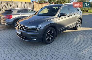Позашляховик / Кросовер Volkswagen Tiguan 2020 в Львові