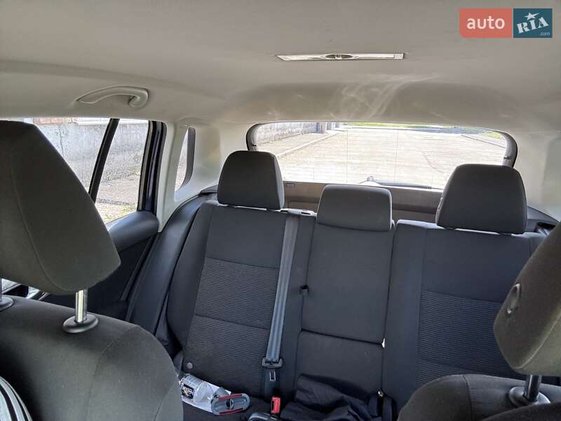 Внедорожник / Кроссовер Volkswagen Tiguan 2015 в 