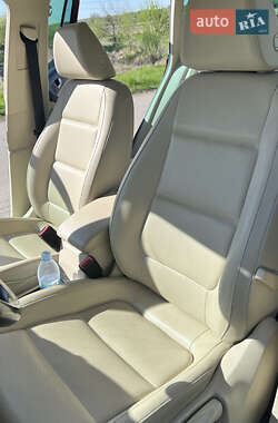 Внедорожник / Кроссовер Volkswagen Tiguan 2013 в 