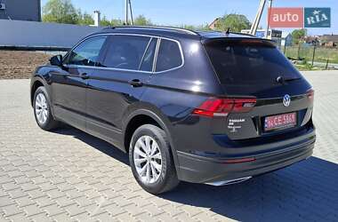 Внедорожник / Кроссовер Volkswagen Tiguan 2018 в 