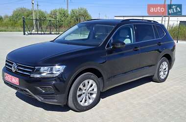Позашляховик / Кросовер Volkswagen Tiguan 2018 в Львові