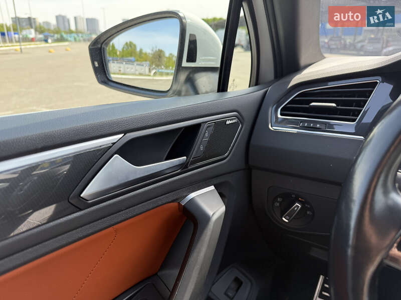 Позашляховик / Кросовер Volkswagen Tiguan 2018 в Києві