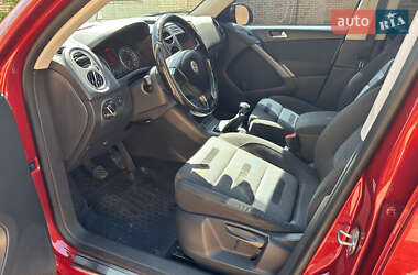 Внедорожник / Кроссовер Volkswagen Tiguan 2008 в 