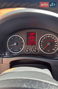 Внедорожник / Кроссовер Volkswagen Tiguan 2008 в 