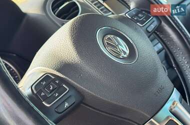 Внедорожник / Кроссовер Volkswagen Tiguan 2016 в 