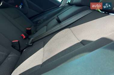 Внедорожник / Кроссовер Volkswagen Tiguan 2016 в 