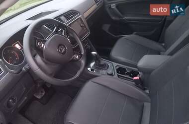 Позашляховик / Кросовер Volkswagen Tiguan 2020 в Харкові
