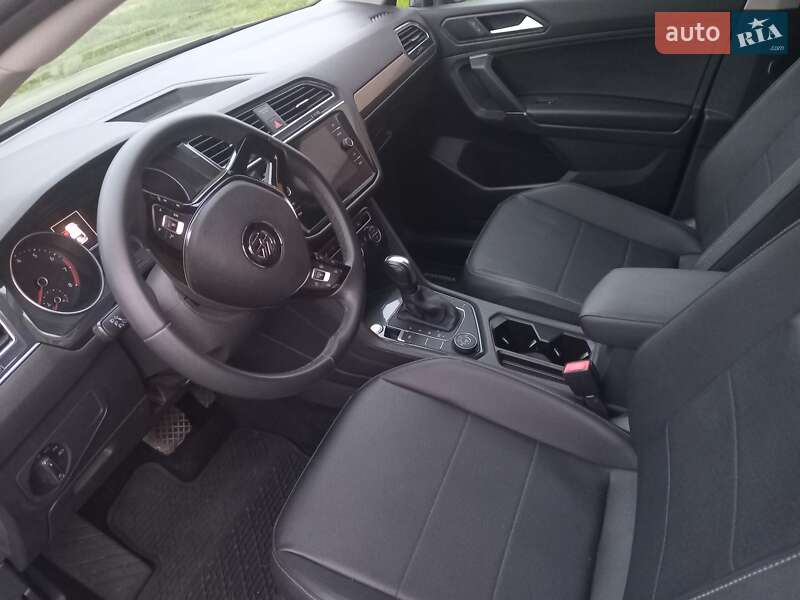 Внедорожник / Кроссовер Volkswagen Tiguan 2020 в Харькове