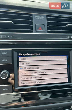 Внедорожник / Кроссовер Volkswagen Tiguan 2022 в 