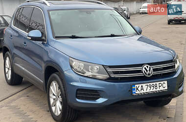 Внедорожник / Кроссовер Volkswagen Tiguan 2016 в Киеве