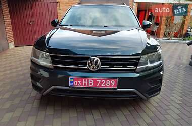 Внедорожник / Кроссовер Volkswagen Tiguan 2018 в Киеве