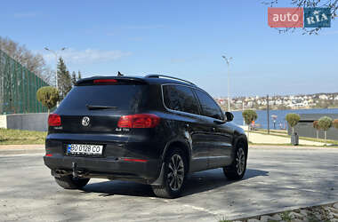 Внедорожник / Кроссовер Volkswagen Tiguan 2012 в 
