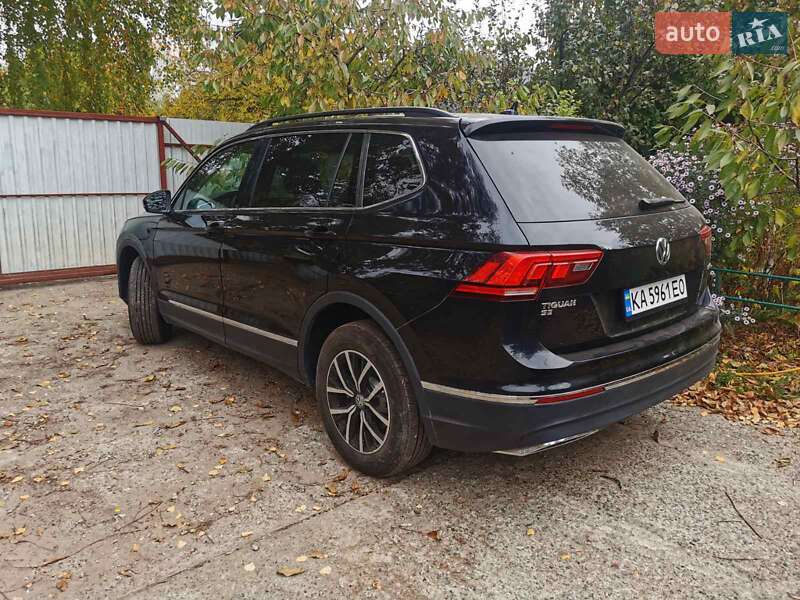 Позашляховик / Кросовер Volkswagen Tiguan 2021 в Києві