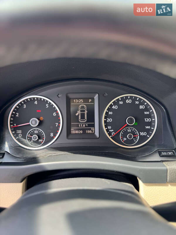 Внедорожник / Кроссовер Volkswagen Tiguan 2012 в Тлумаче