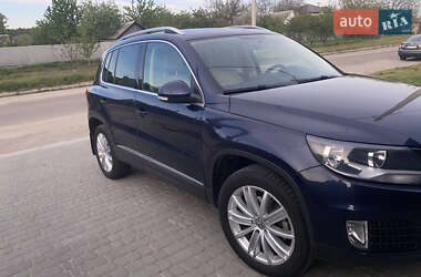 Внедорожник / Кроссовер Volkswagen Tiguan 2014 в Кропивницком
