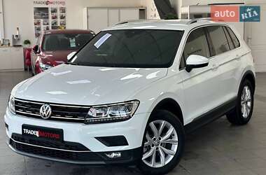 Позашляховик / Кросовер Volkswagen Tiguan 2020 в 