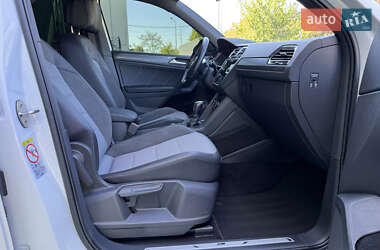 Внедорожник / Кроссовер Volkswagen Tiguan 2020 в 