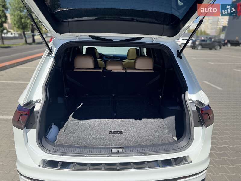 Внедорожник / Кроссовер Volkswagen Tiguan 2022 в Ивано-Франковске