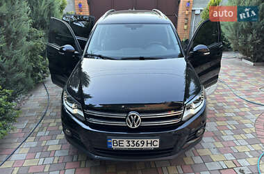 Позашляховик / Кросовер Volkswagen Tiguan 2016 в Миколаєві