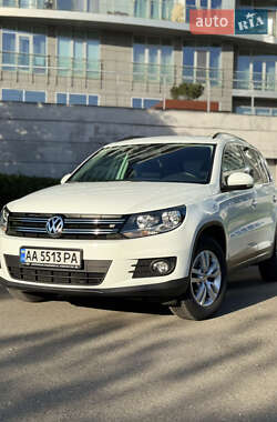 Внедорожник / Кроссовер Volkswagen Tiguan 2016 в Киеве