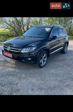 Внедорожник / Кроссовер Volkswagen Tiguan 2017 в Первомайске