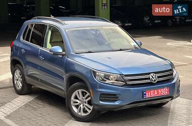 Позашляховик / Кросовер Volkswagen Tiguan 2017 в Києві