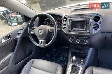 Внедорожник / Кроссовер Volkswagen Tiguan 2016 в 