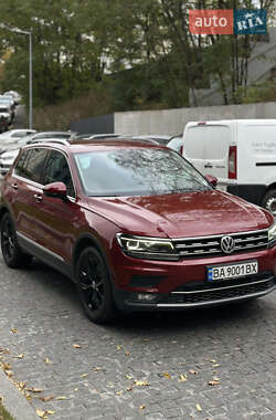 Позашляховик / Кросовер Volkswagen Tiguan 2019 в Києві